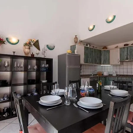 Haus Donovan - #93866 Vakantiehuis *